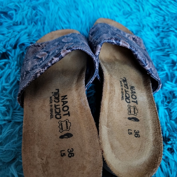 Naot sandals - Picture 6 of 8